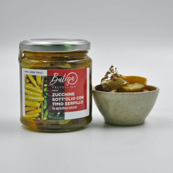Zucchine in olio d'oliva con timo